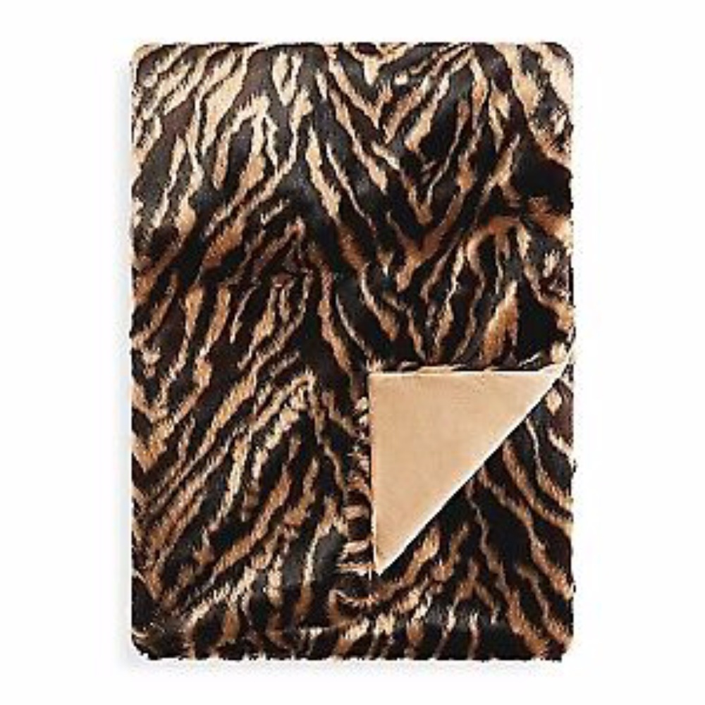 Hudson Park Animal Print Tiger Faux Fur 50" x 70" Heavy Throw Lounge Blanket